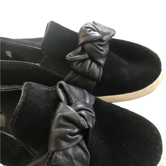 Michael Kors Val Bow Slip-On Suede Sneakers Size 7M Black Logo Casual Designer - Picture 4 of 5